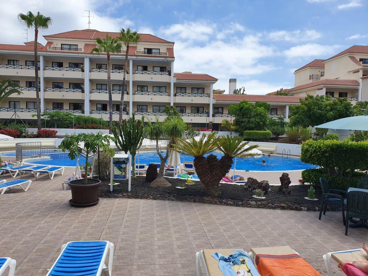 Spectacular Renovated Apartment, 5 Min To Camison Beach, With Aircon Arona  Exterior photo