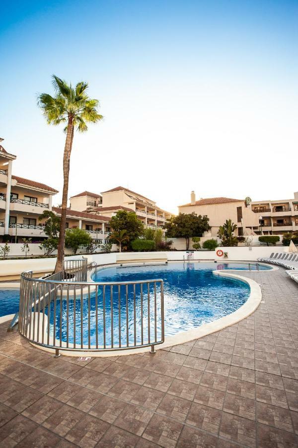 Spectacular Renovated Apartment, 5 Min To Camison Beach, With Aircon Arona  Exterior photo